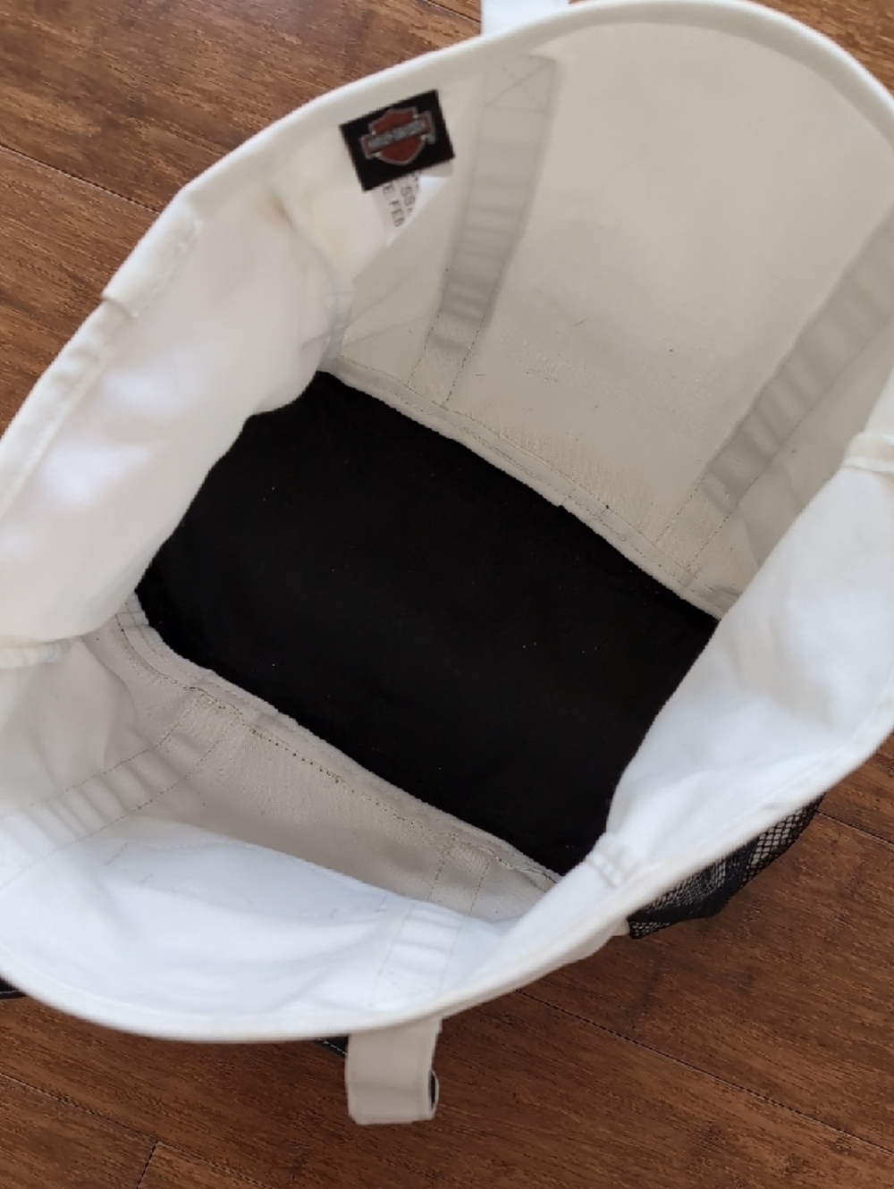 Bundle Of Harley-Davidson Bar & Shield Beach Tote Bag, Handkerchief & Sticker - Picture 7 of 13